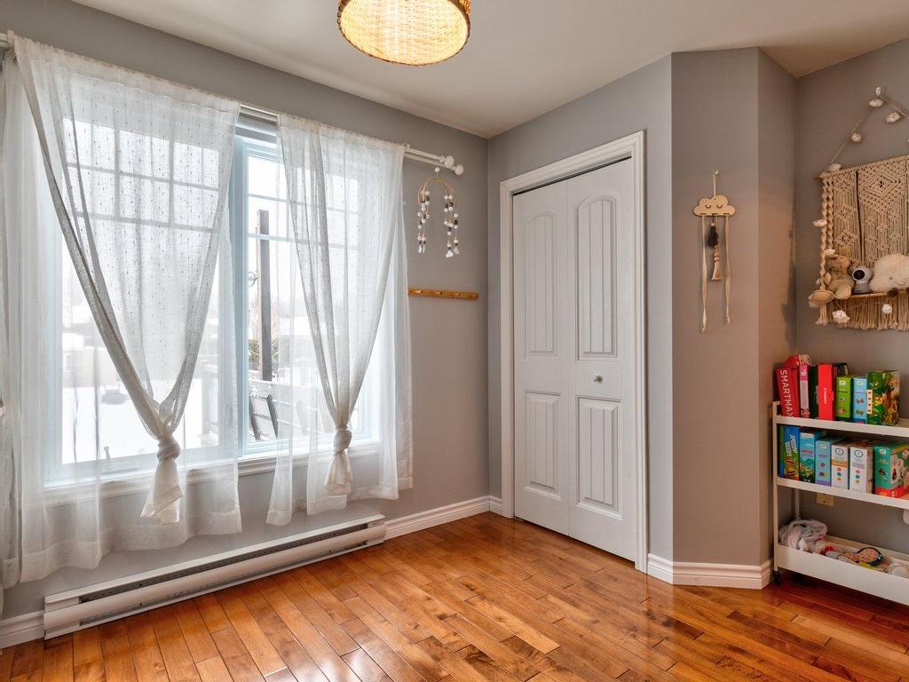 









50


Rue Roland-Ménard

,
Sorel-Tracy,




QC
J3P0B8

