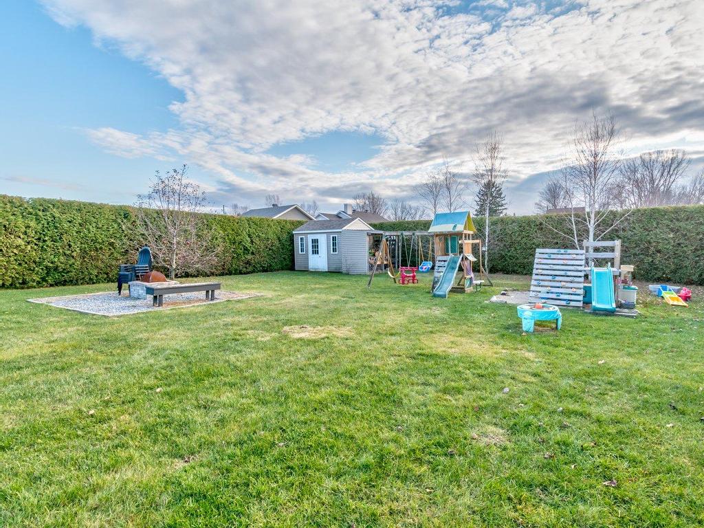 









50


Rue Roland-Ménard

,
Sorel-Tracy,




QC
J3P0B8

