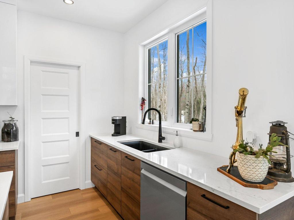 









1497


Rue Linda

,
Clarenceville,




QC
J0J1B0

