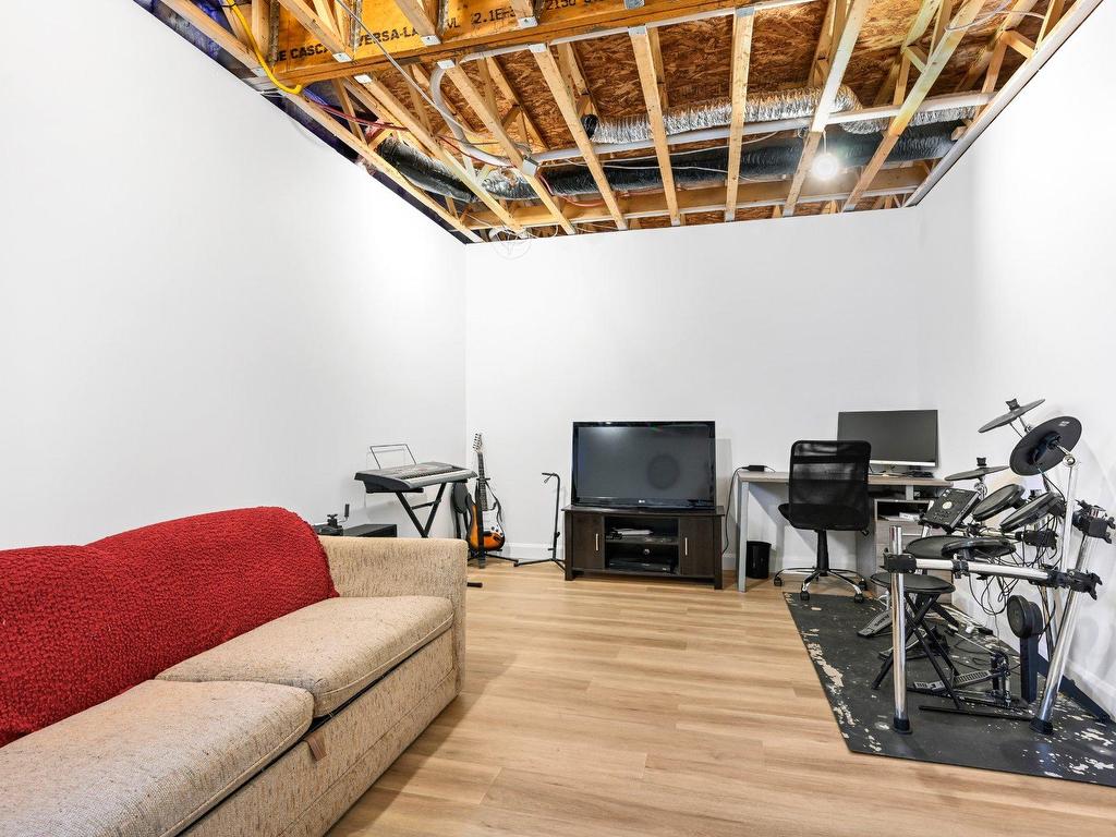 









1497


Rue Linda

,
Clarenceville,




QC
J0J1B0

