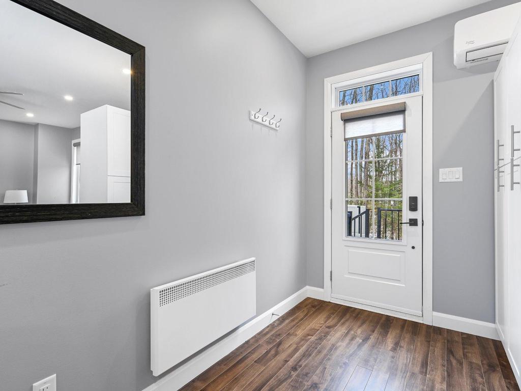 









1497


Rue Linda

,
Clarenceville,




QC
J0J1B0

