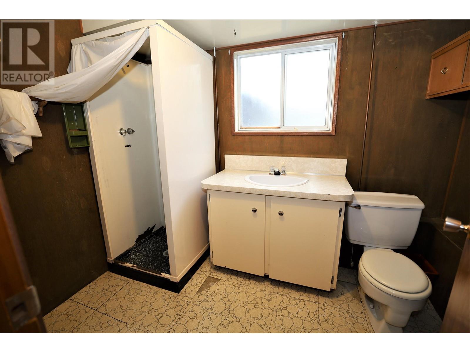 












5690 MERMAID STREET

,
Sechelt,




British Columbia
V0N3A0

