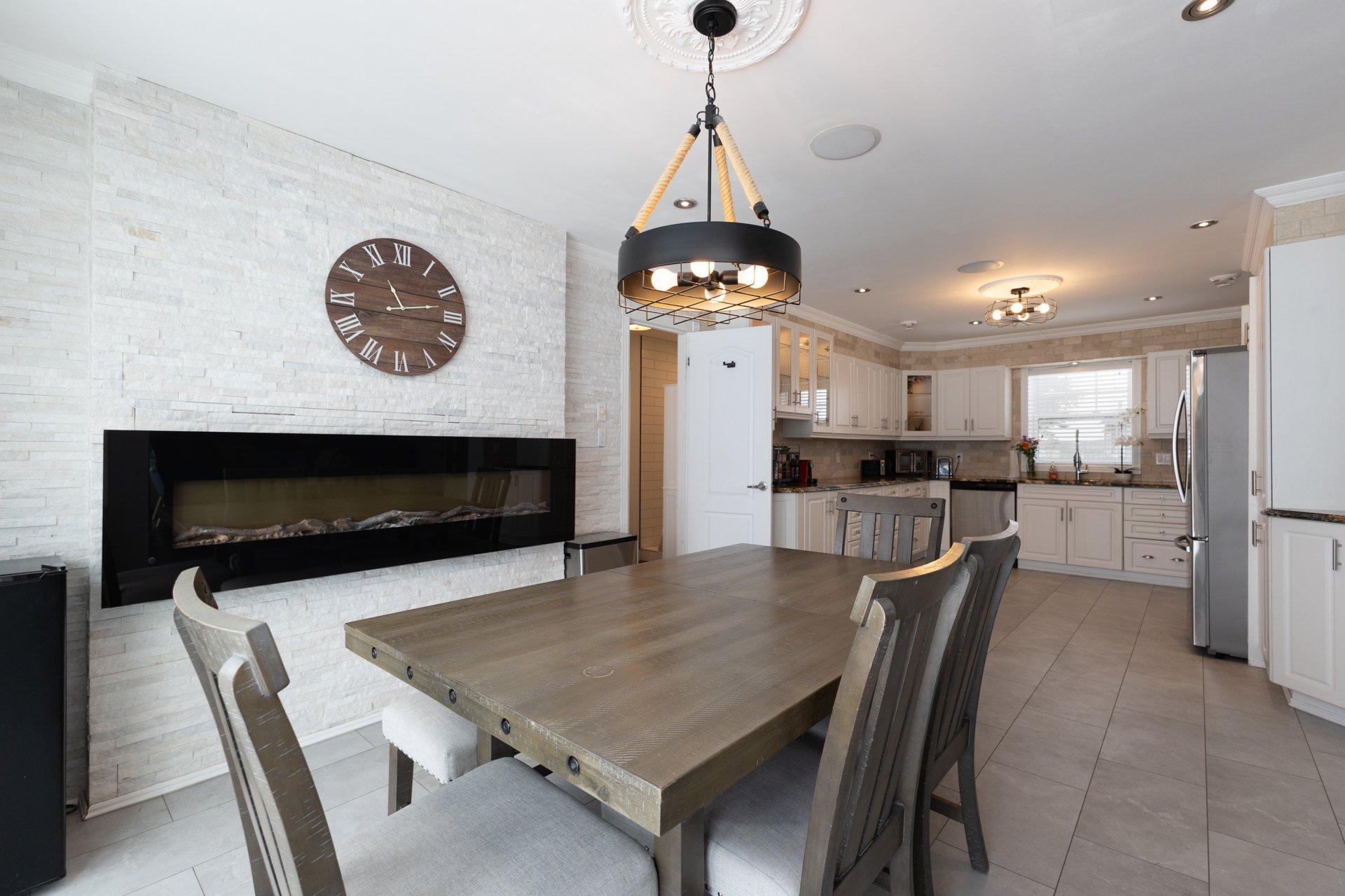 









1456


Boul. Perrot

,
Notre-Dame-de-l'Île-Perrot,




QC
J7W2T7

