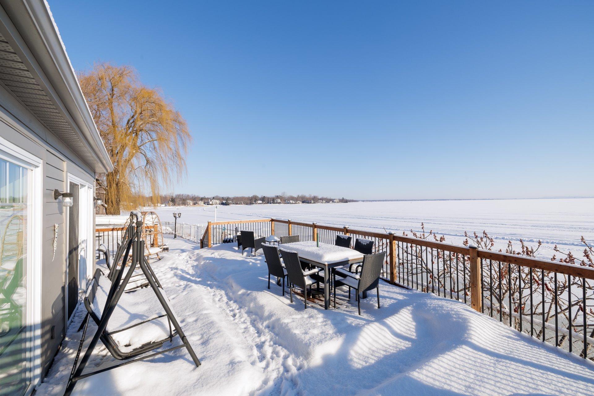 









1456


Boul. Perrot

,
Notre-Dame-de-l'Île-Perrot,




QC
J7W2T7


