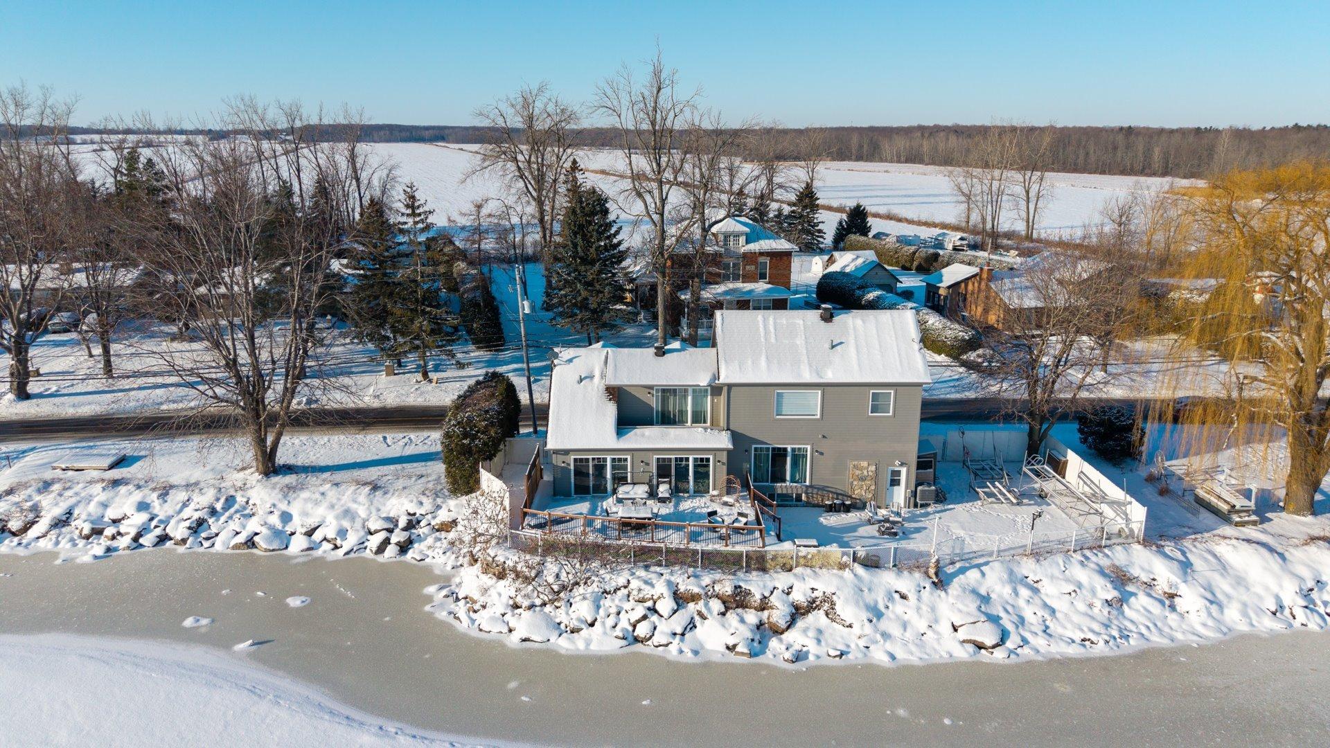 









1456


Boul. Perrot

,
Notre-Dame-de-l'Île-Perrot,




QC
J7W2T7

