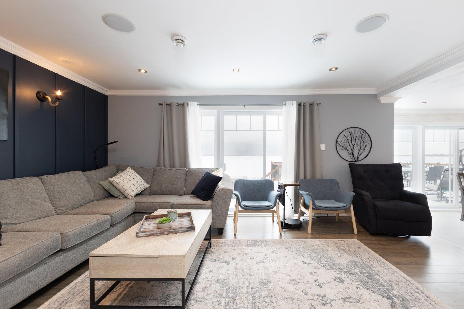 









1456


Boul. Perrot

,
Notre-Dame-de-l'Île-Perrot,




QC
J7W2T7

