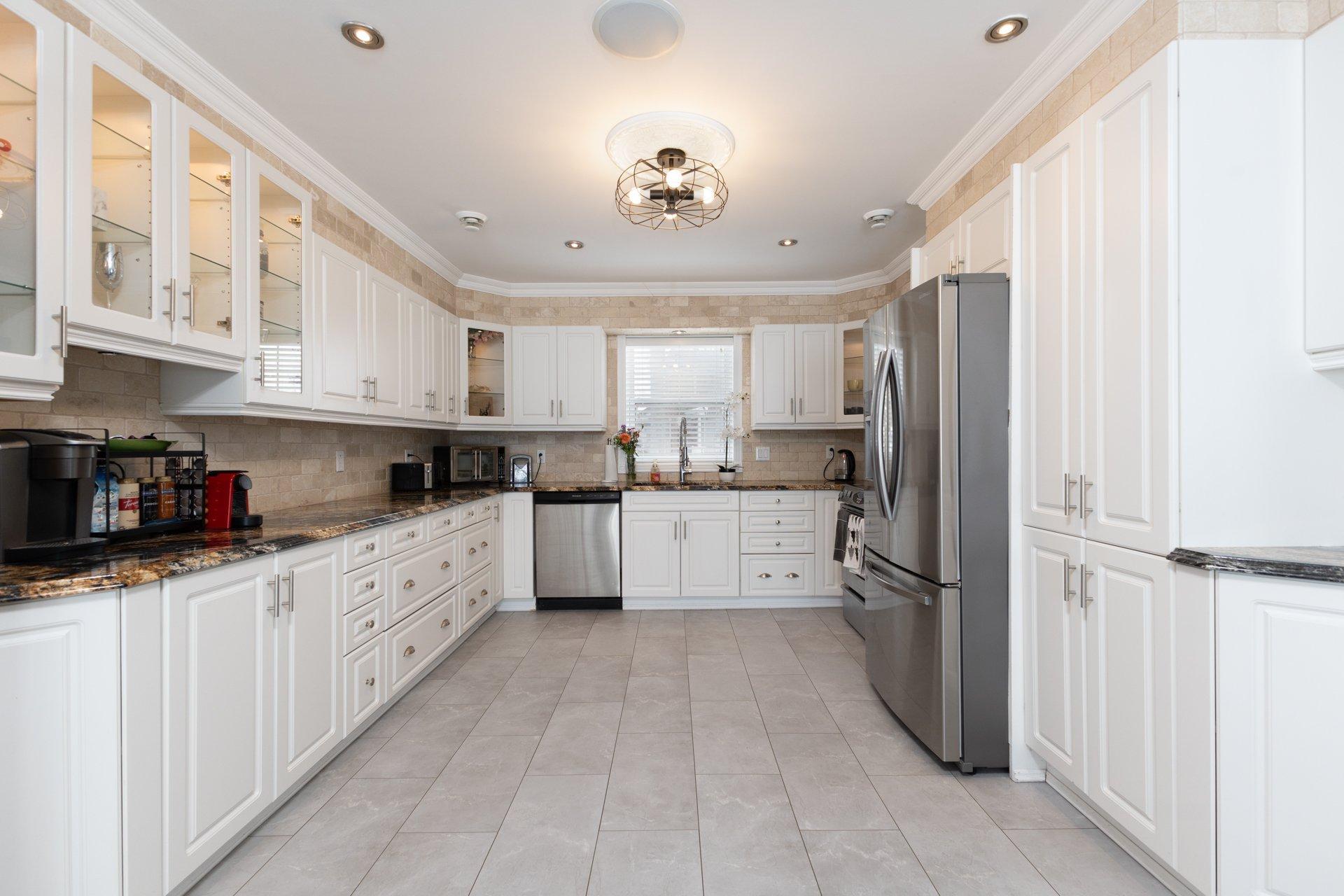 









1456


Boul. Perrot

,
Notre-Dame-de-l'Île-Perrot,




QC
J7W2T7

