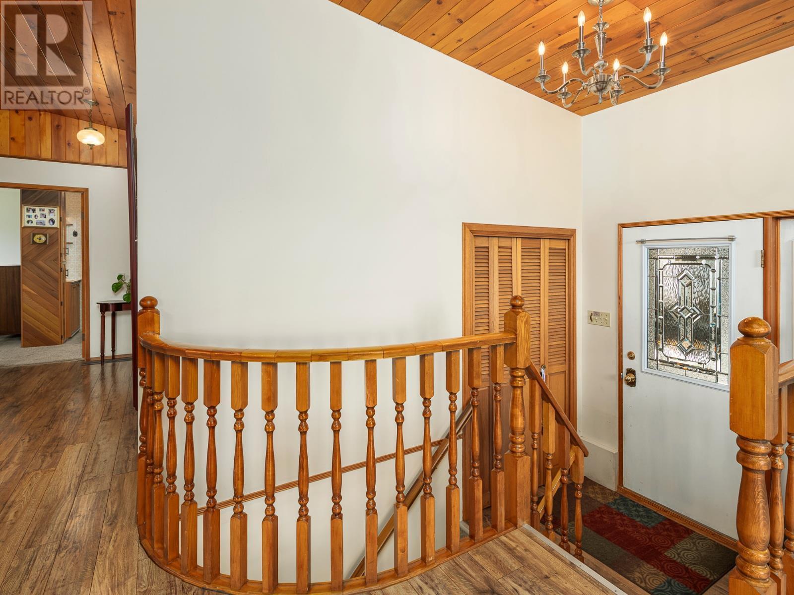 












208 36 Avenue N

,
Erickson,




British Columbia
V0B1G1

