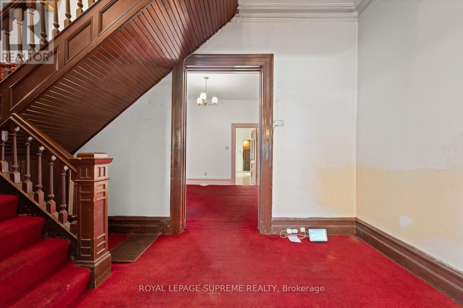 












1309 KING STREET W

,
Toronto,




Ontario
M6K1G9

