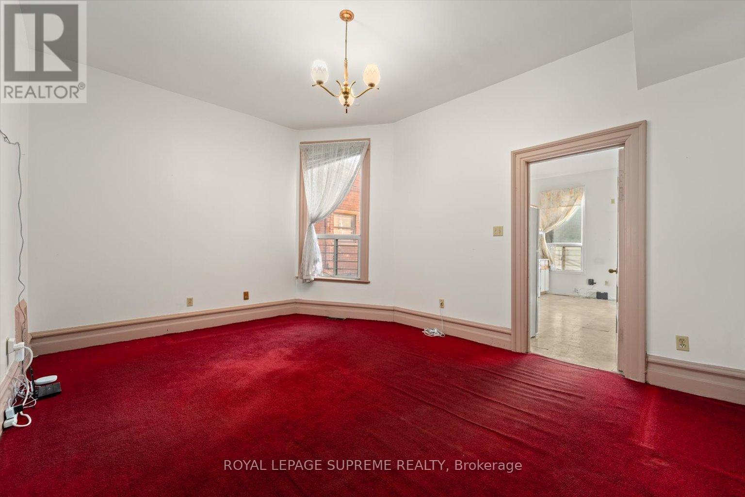 












1309 KING STREET W

,
Toronto,




Ontario
M6K1G9


