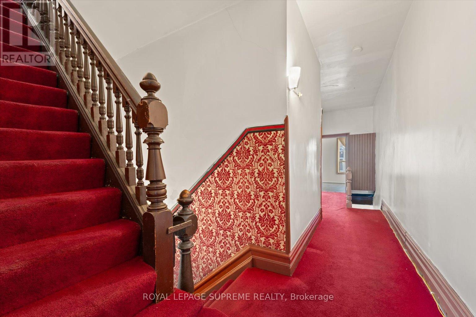 












1309 KING STREET W

,
Toronto,




Ontario
M6K1G9

