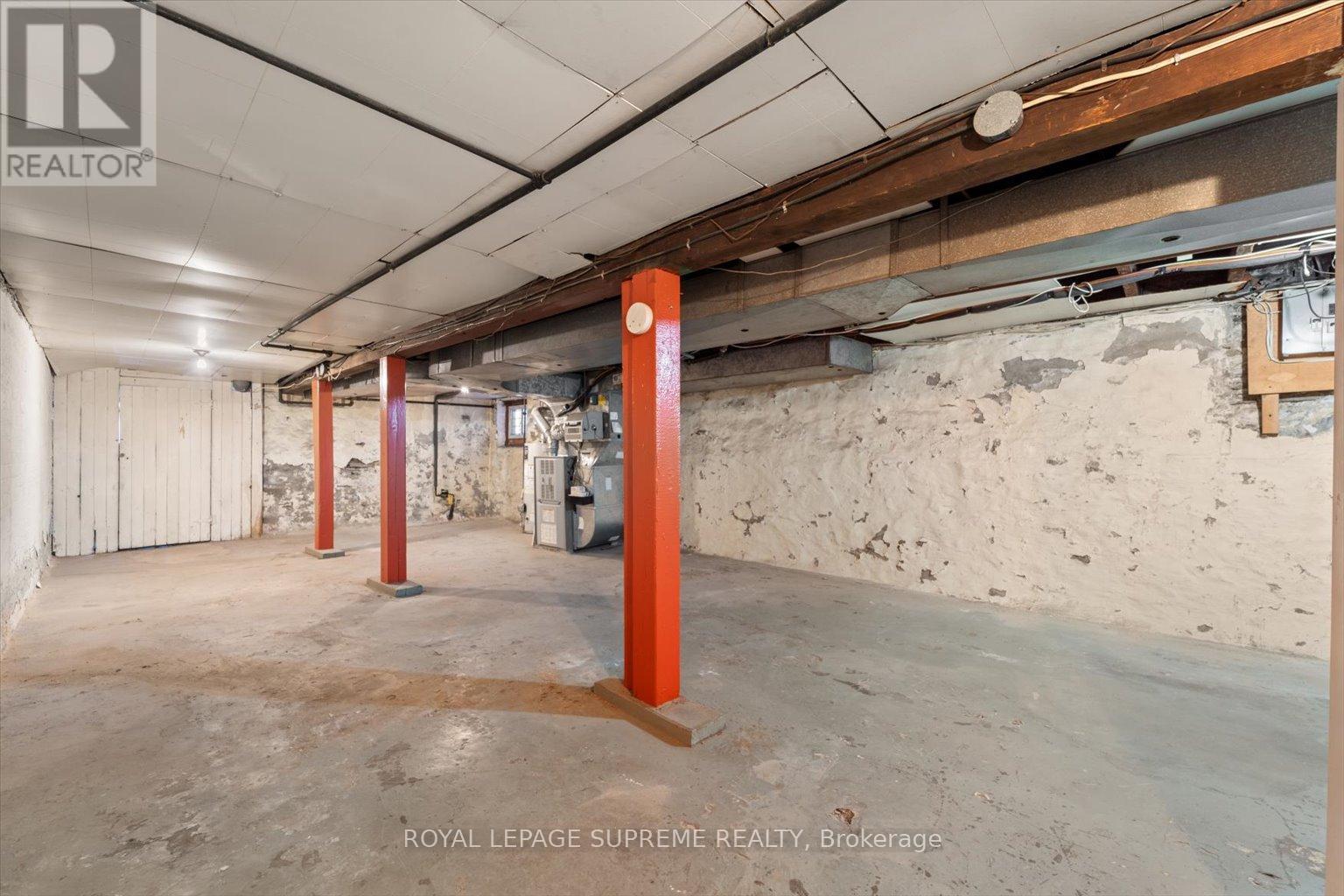 












1309 KING STREET W

,
Toronto,




Ontario
M6K1G9

