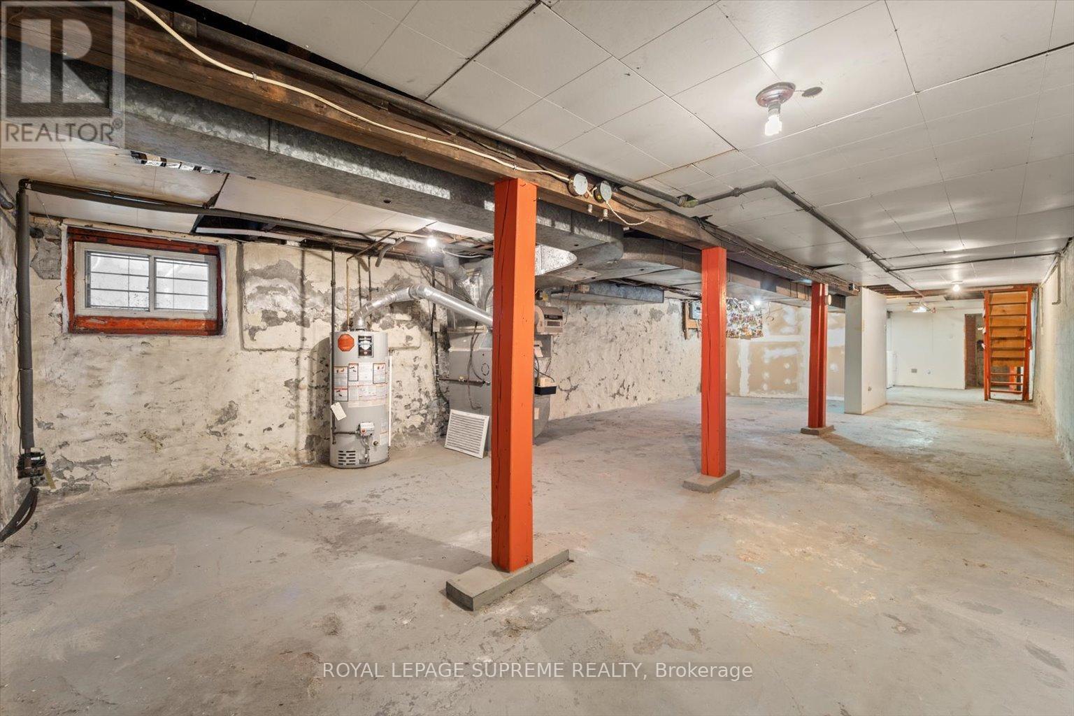 












1309 KING STREET W

,
Toronto,




Ontario
M6K1G9

