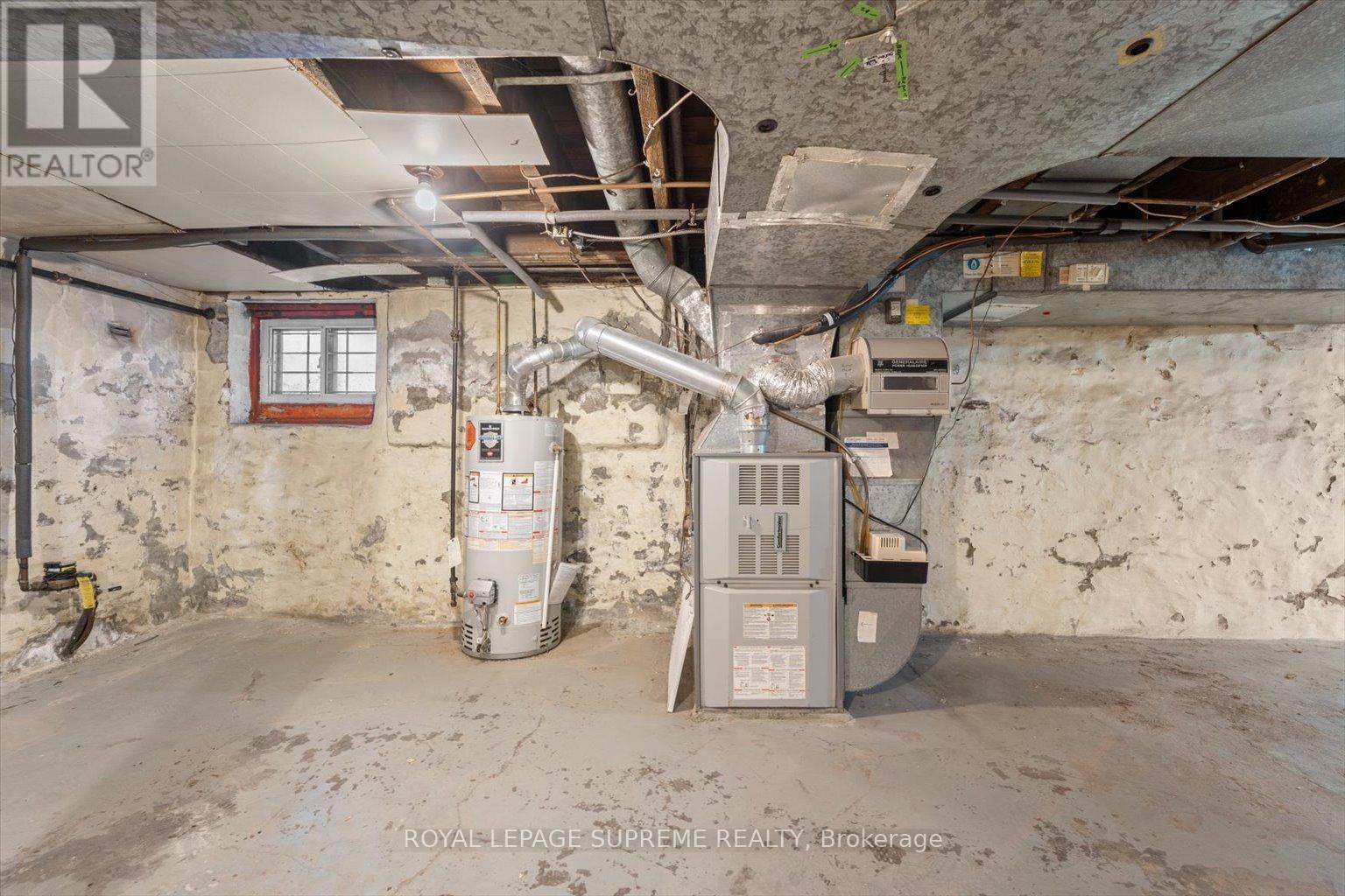 












1309 KING STREET W

,
Toronto,




Ontario
M6K1G9

