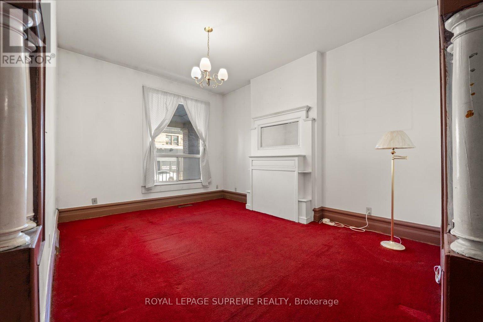 












1309 KING STREET W

,
Toronto,




Ontario
M6K1G9

