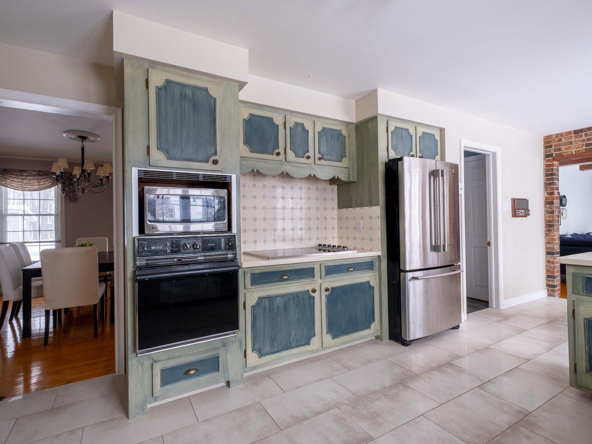 









6100


Rue De Grandpré

,
Sorel-Tracy,




QC
J3R4E9

