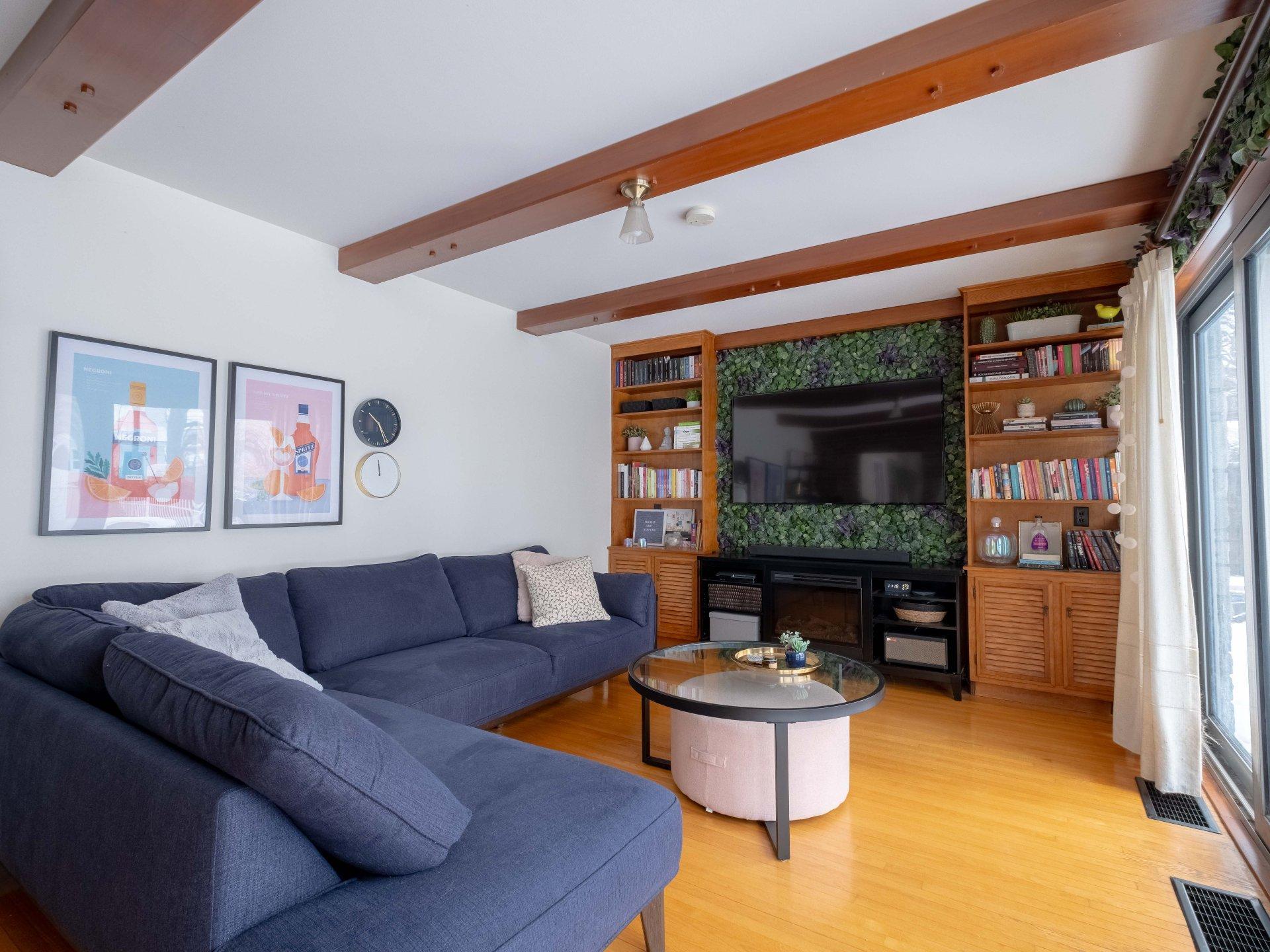 









6100


Rue De Grandpré

,
Sorel-Tracy,




QC
J3R4E9

