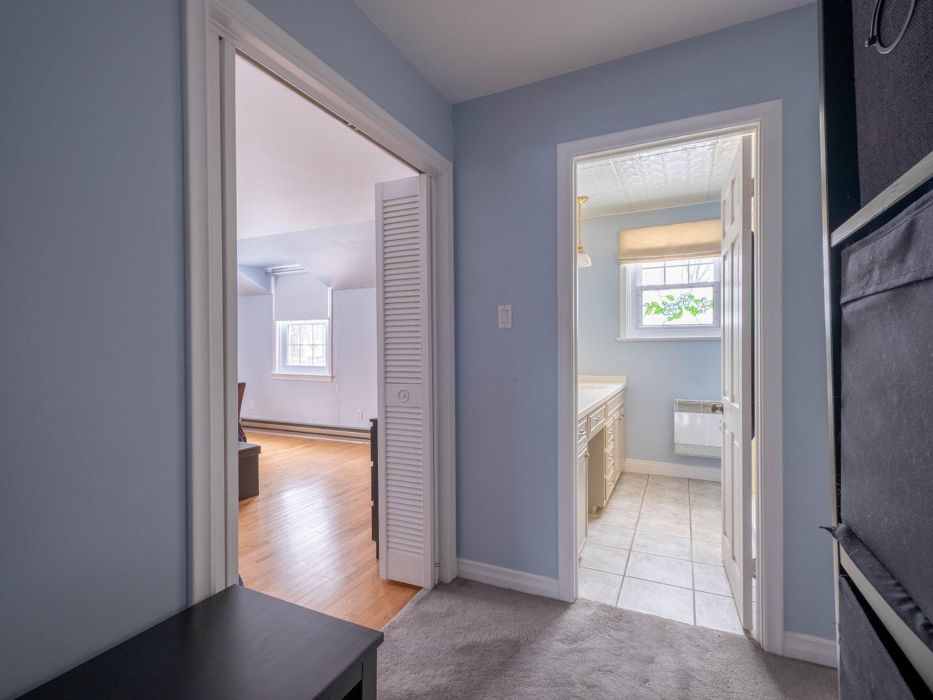 









6100


Rue De Grandpré

,
Sorel-Tracy,




QC
J3R4E9

