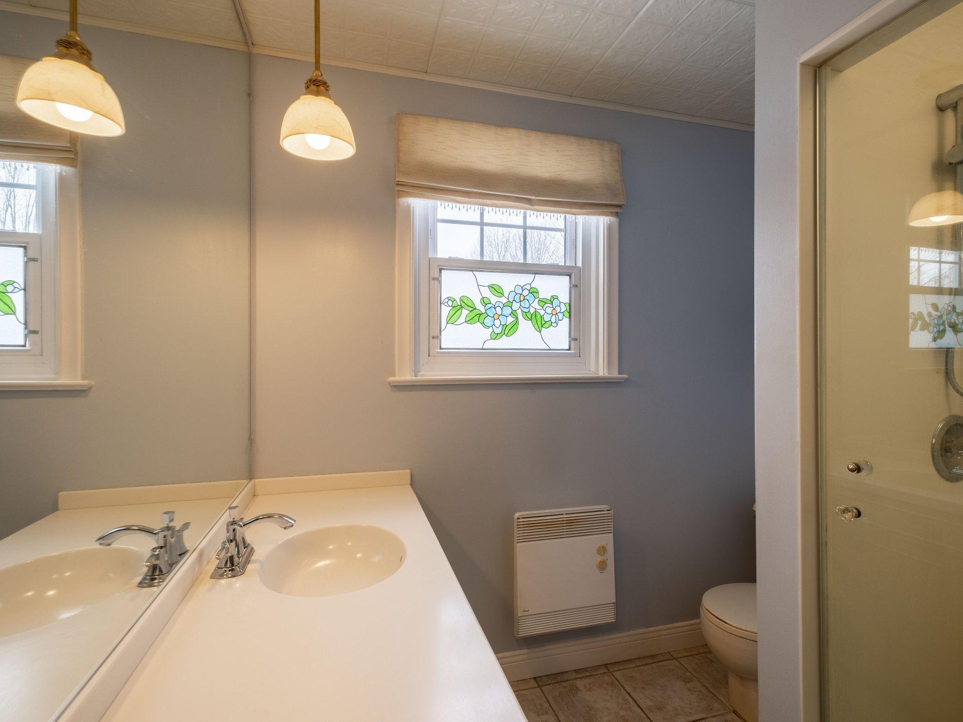 









6100


Rue De Grandpré

,
Sorel-Tracy,




QC
J3R4E9

