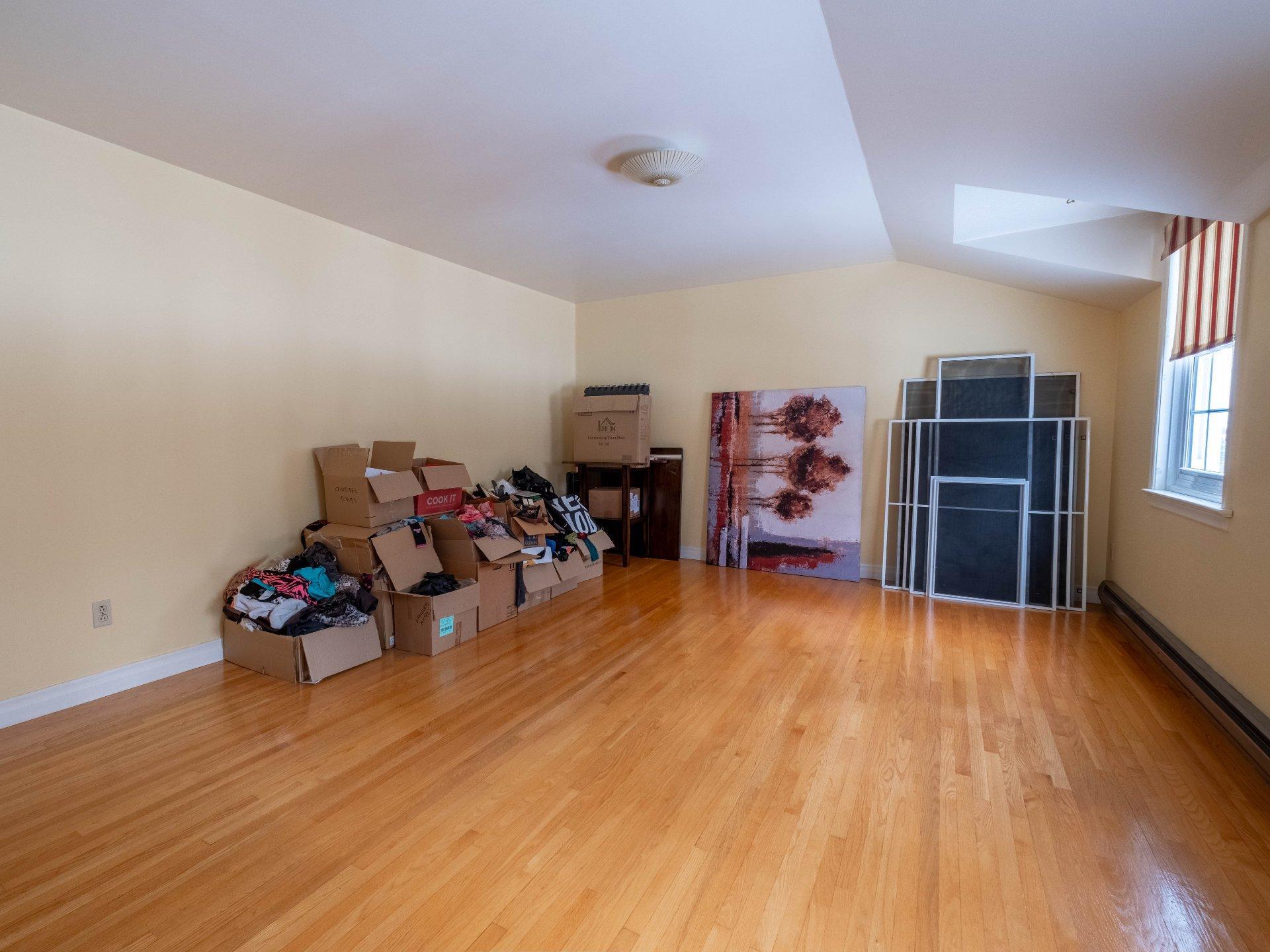 









6100


Rue De Grandpré

,
Sorel-Tracy,




QC
J3R4E9

