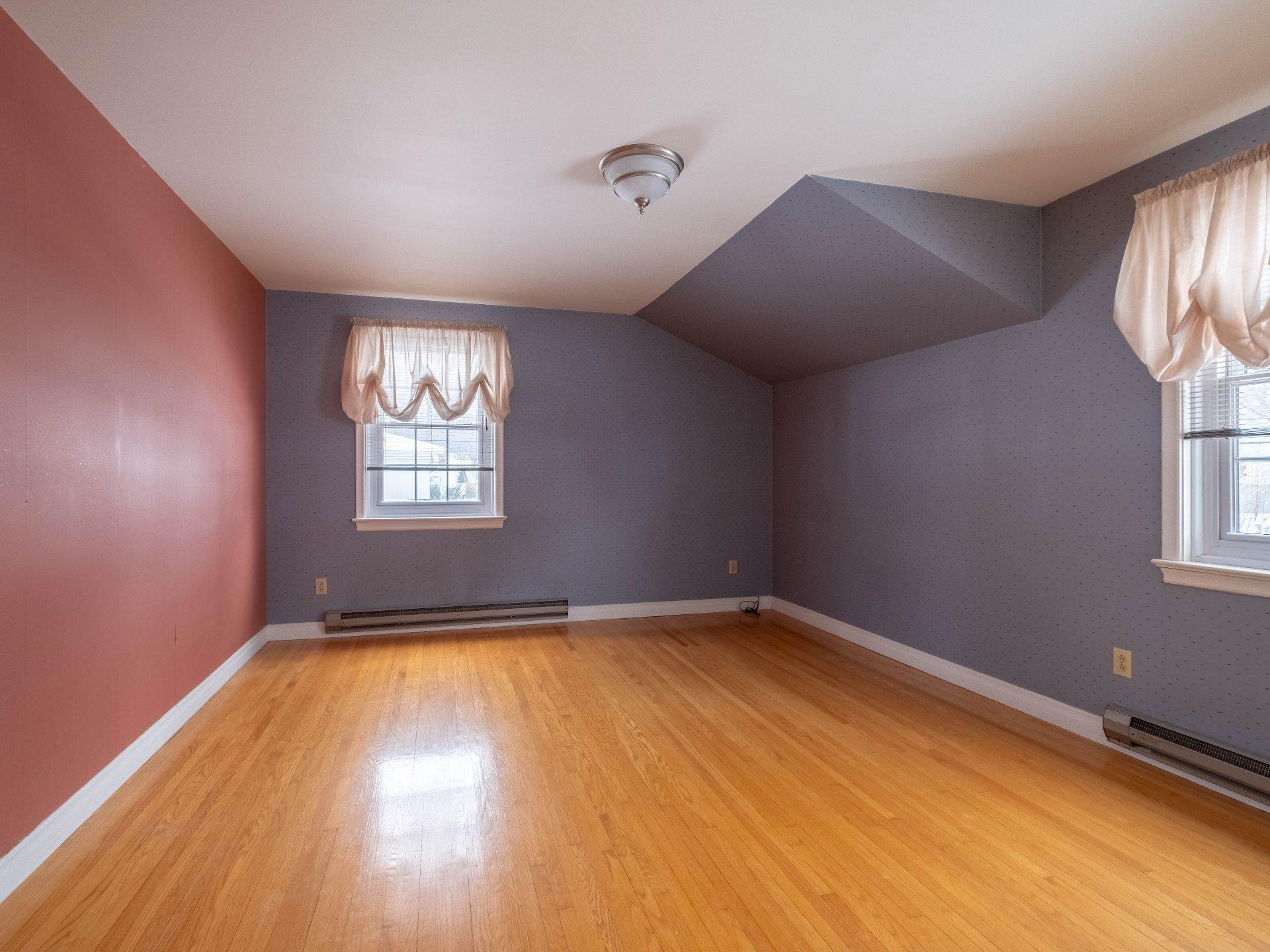 









6100


Rue De Grandpré

,
Sorel-Tracy,




QC
J3R4E9


