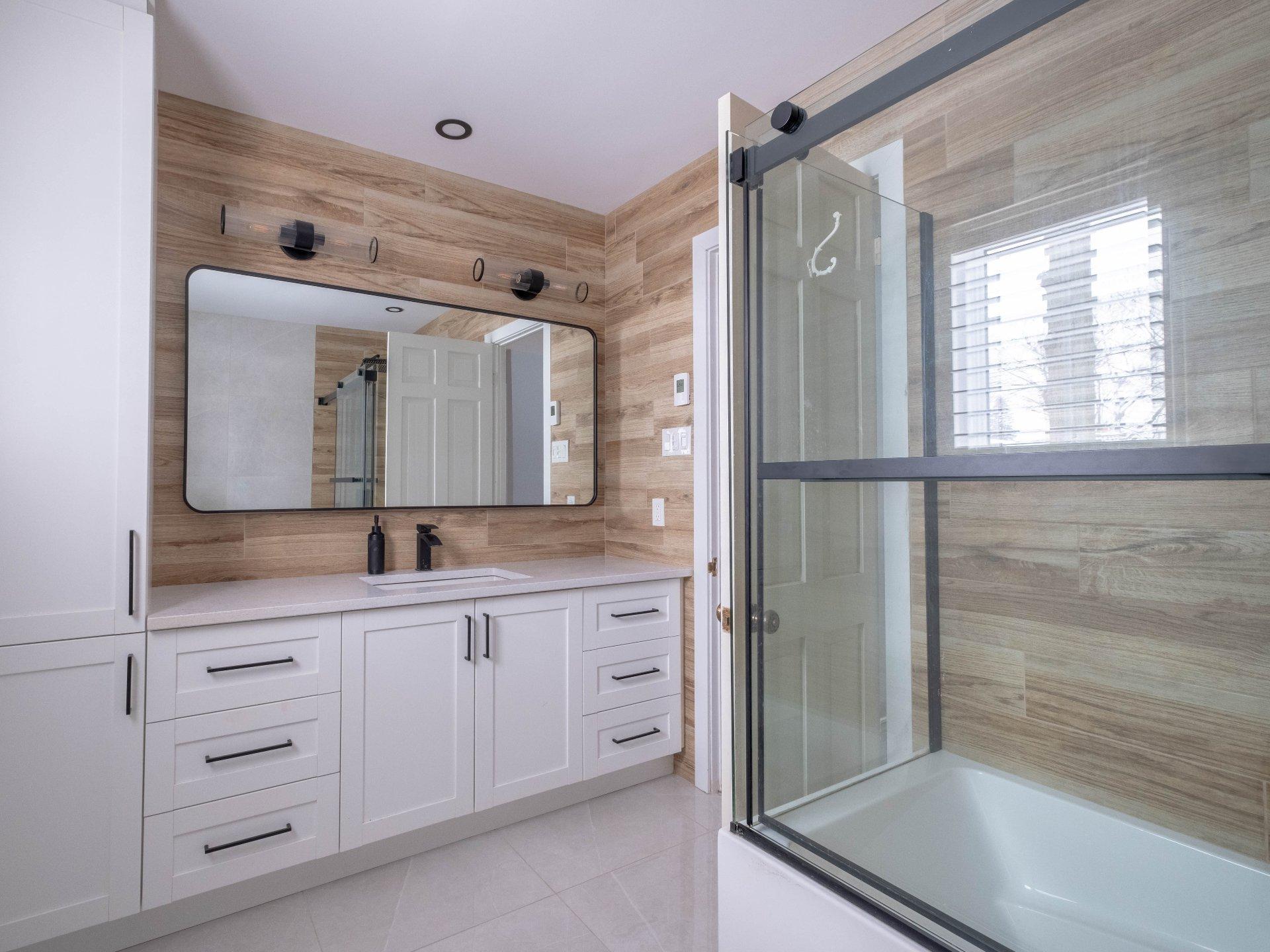 









6100


Rue De Grandpré

,
Sorel-Tracy,




QC
J3R4E9

