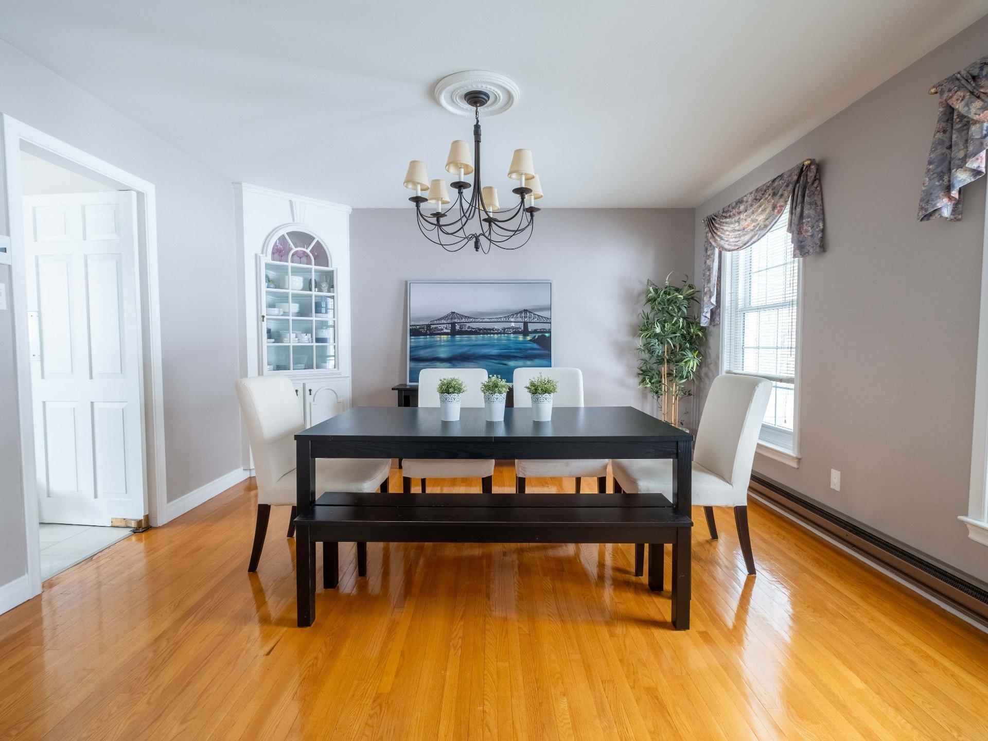 









6100


Rue De Grandpré

,
Sorel-Tracy,




QC
J3R4E9

