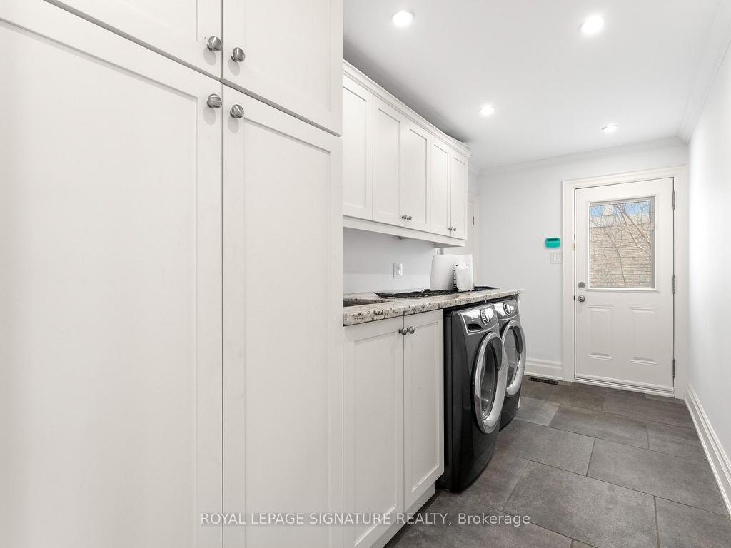 









108


Winchester

Lane,
Richmond Hill,




ON
L4C 6Y7

