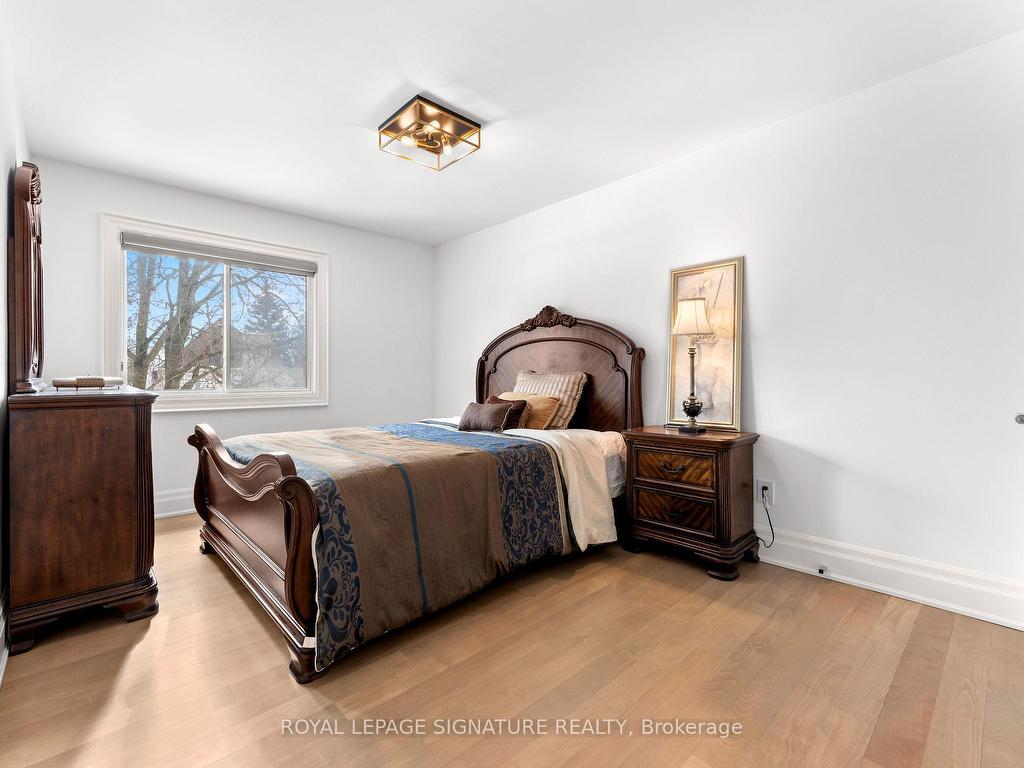 









108


Winchester

Lane,
Richmond Hill,




ON
L4C 6Y7

