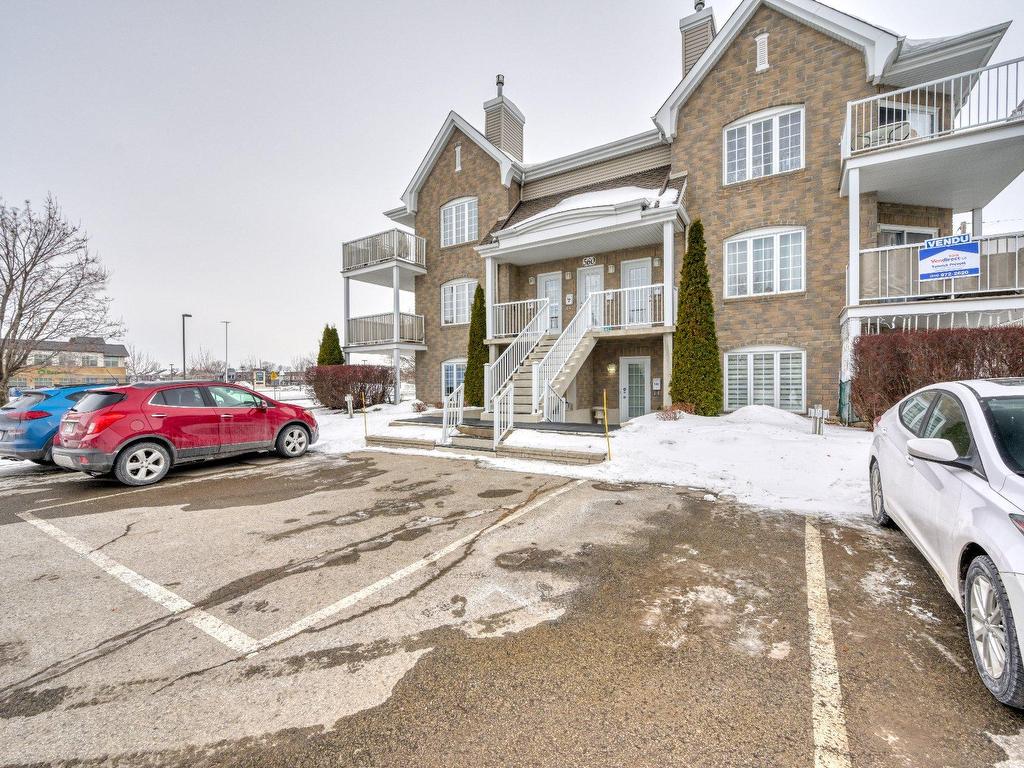 









566


Rue Château Bello

,
Sainte-Marthe-sur-le-Lac,




QC
J0N1P0

