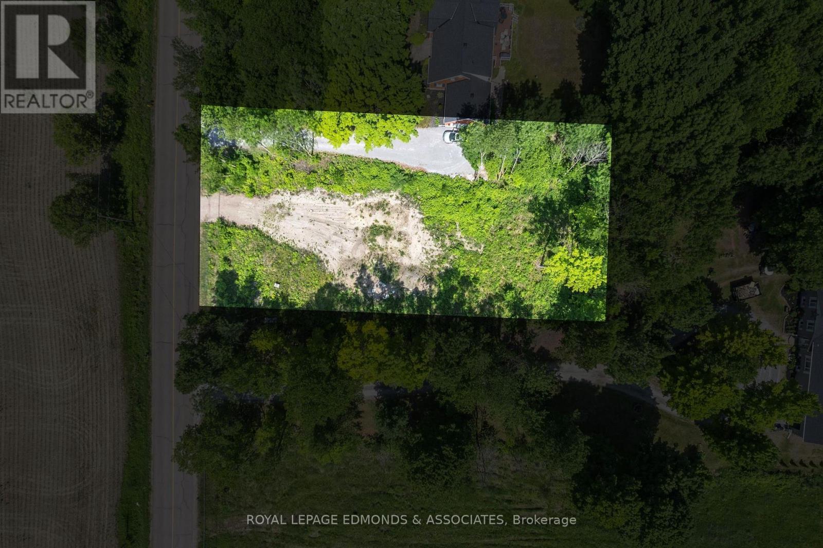 












1386 WILSON ROAD

,
Laurentian Valley,







Ontario
K8A6W4

