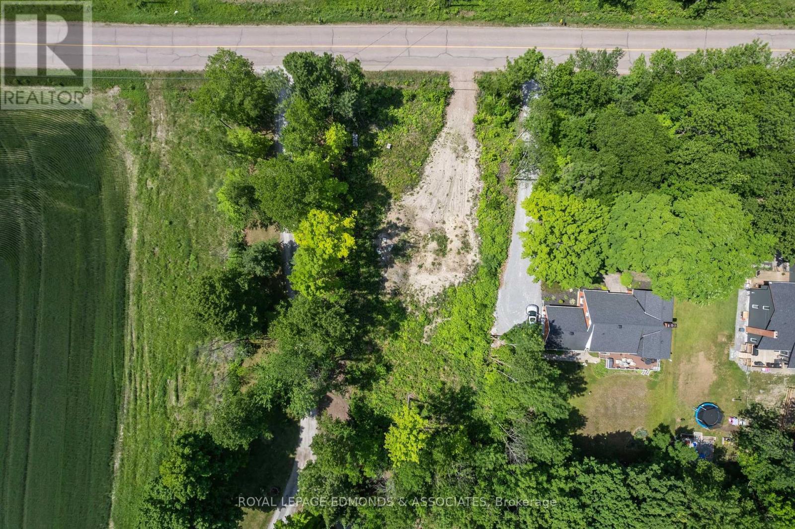 












1386 WILSON ROAD

,
Laurentian Valley,







Ontario
K8A6W4

