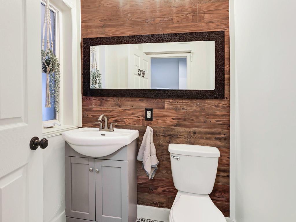 









128


Rue de la Tramontane

,
Saint-Jean-sur-Richelieu,




QC
J2W3C6

