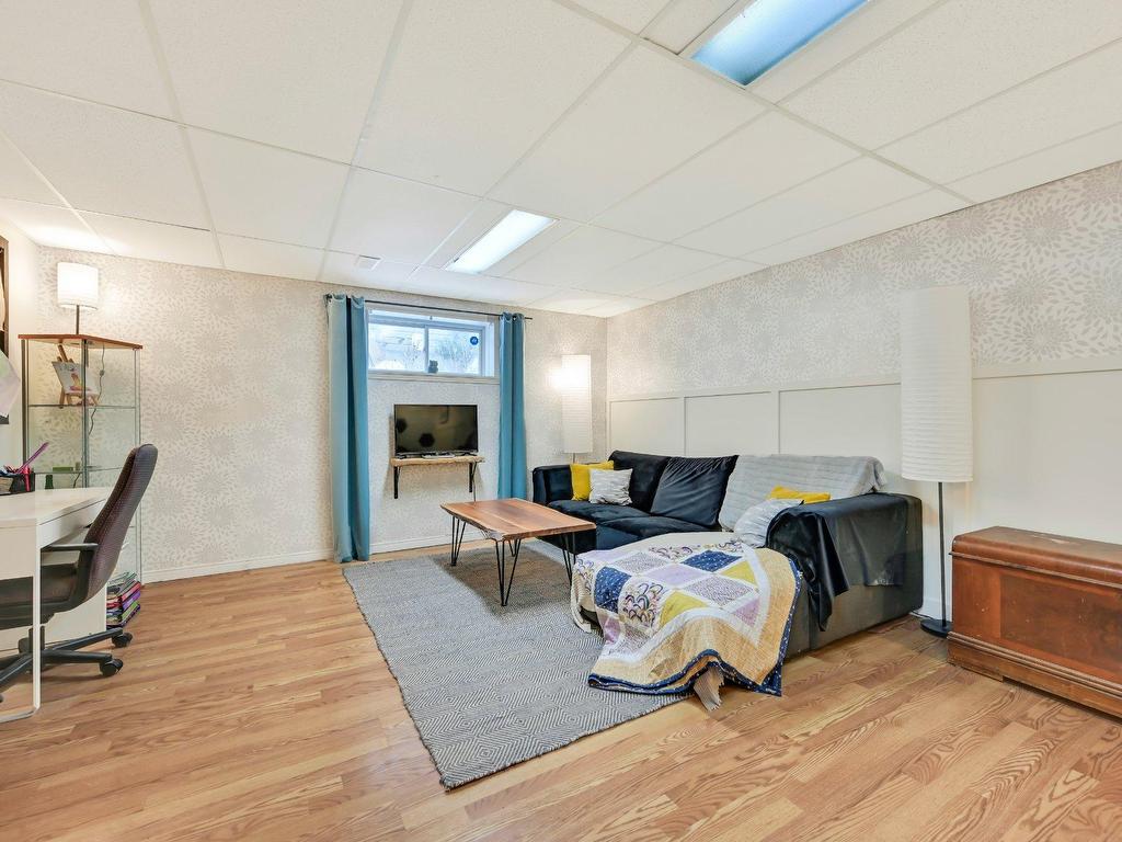 









128


Rue de la Tramontane

,
Saint-Jean-sur-Richelieu,




QC
J2W3C6


