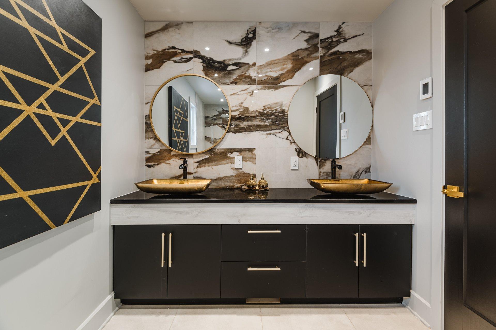 









2090


Rue Montarville

,
Saint-Bruno-de-Montarville,




QC
J3V3V7

