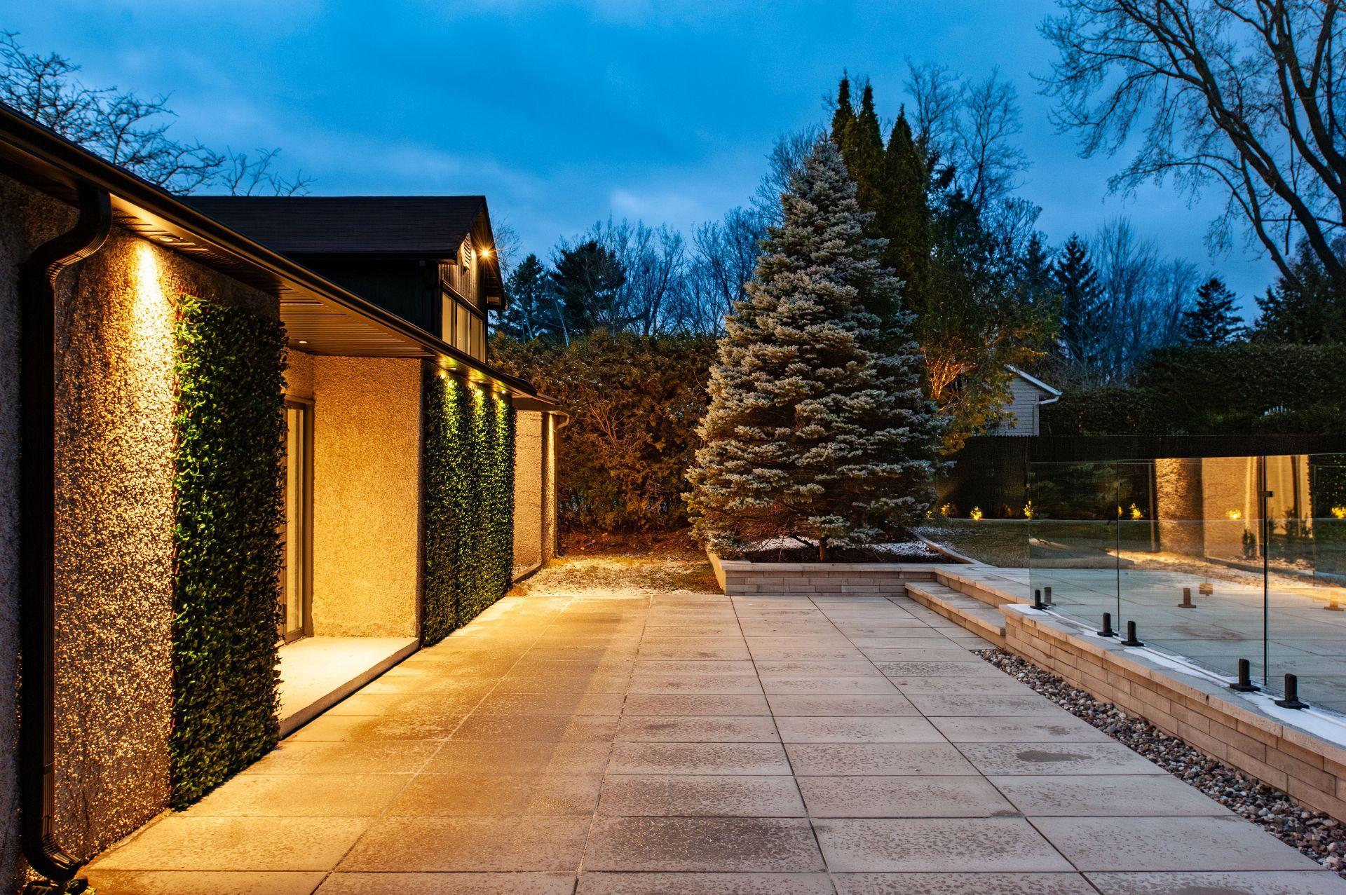 









2090


Rue Montarville

,
Saint-Bruno-de-Montarville,




QC
J3V3V7

