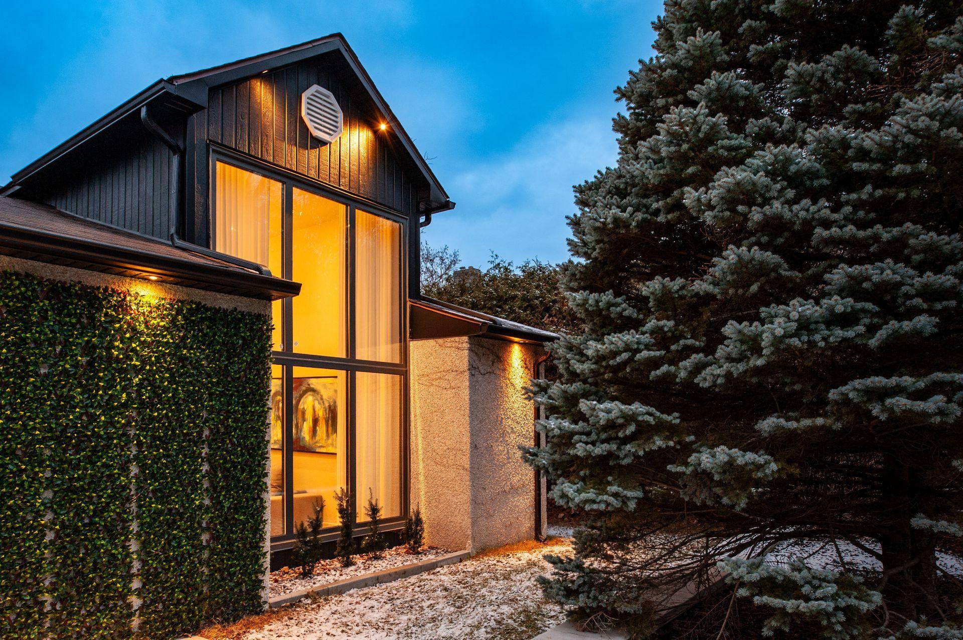 









2090


Rue Montarville

,
Saint-Bruno-de-Montarville,




QC
J3V3V7

