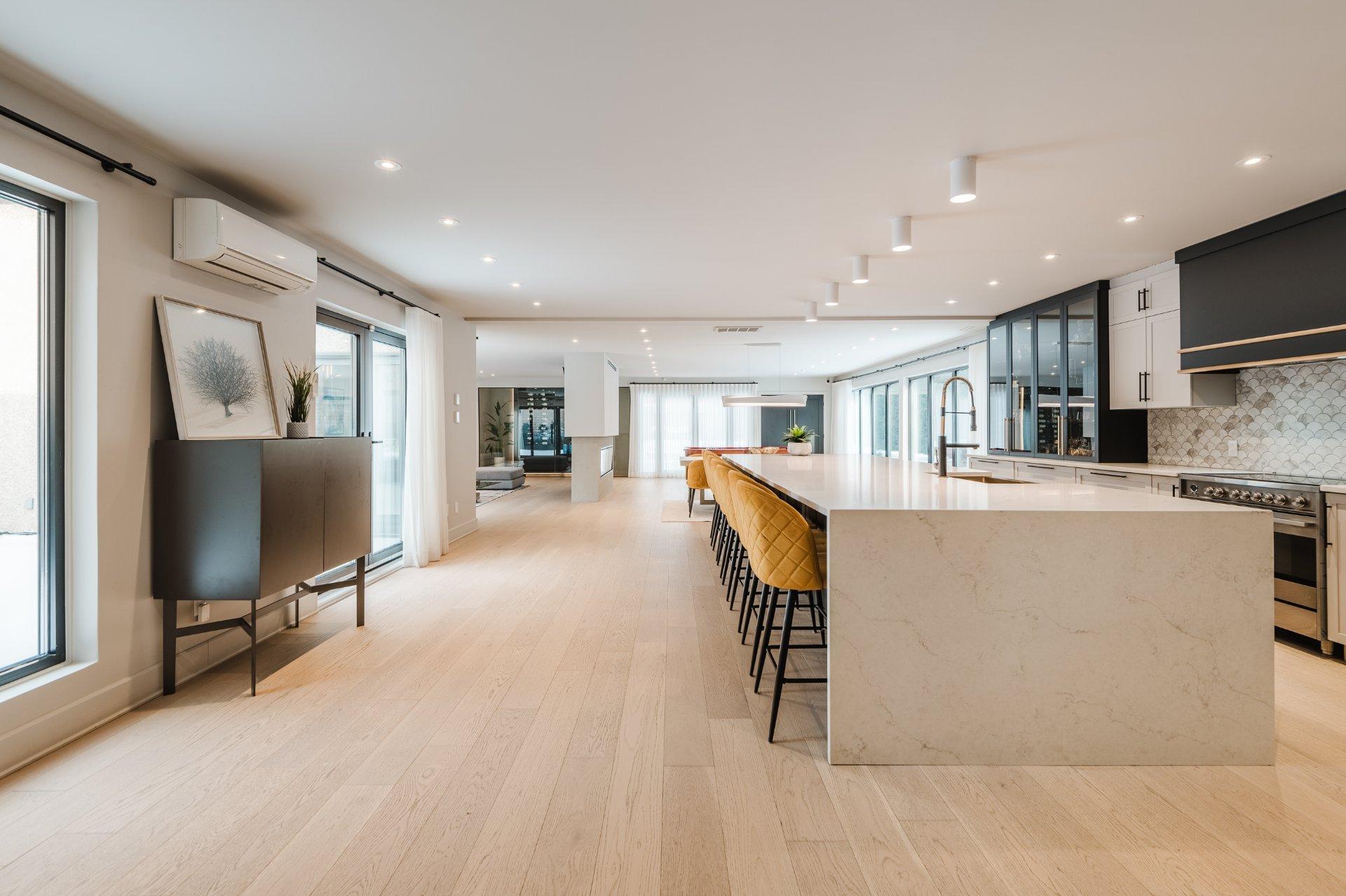 









2090


Rue Montarville

,
Saint-Bruno-de-Montarville,




QC
J3V3V7

