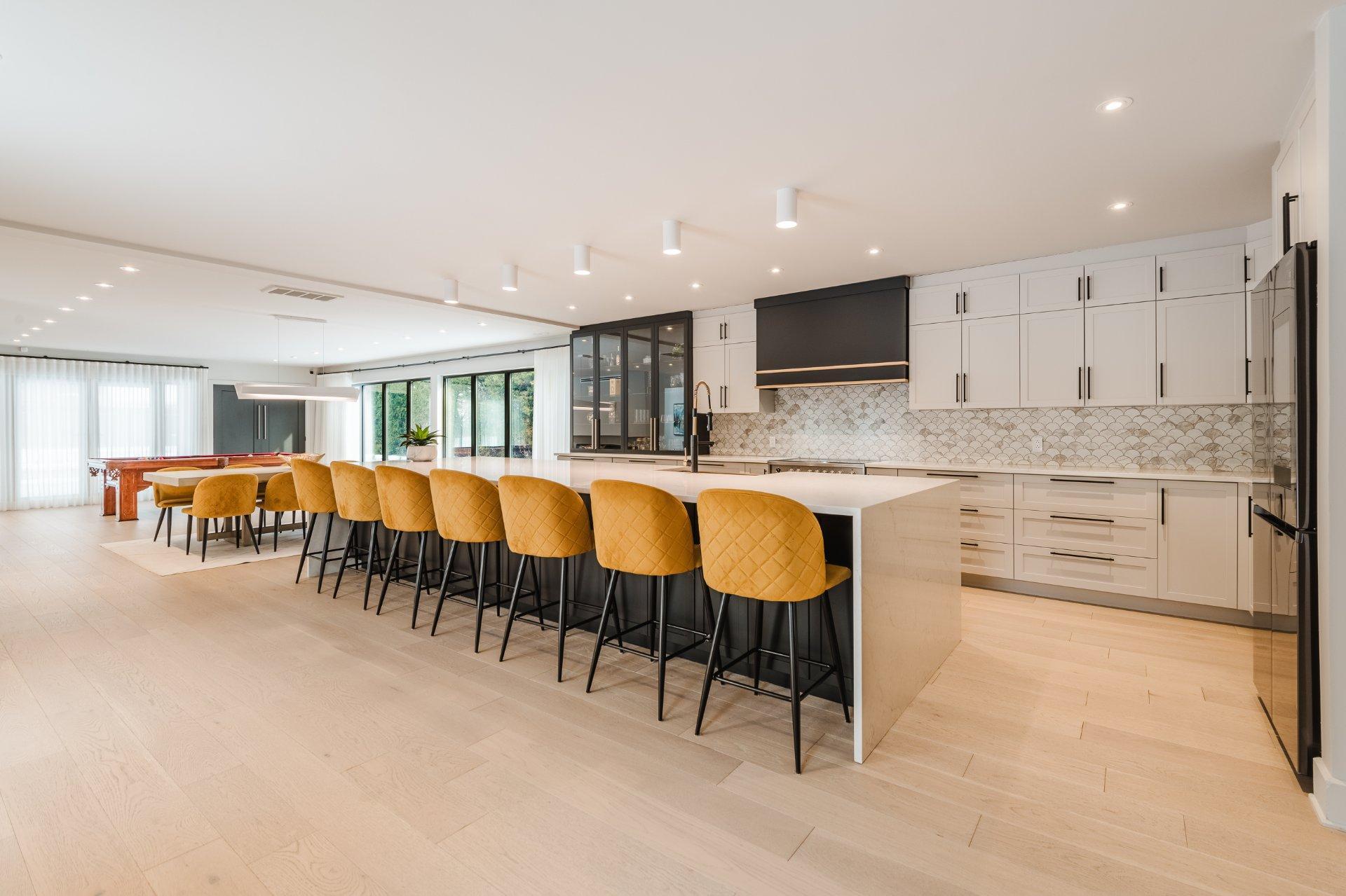 









2090


Rue Montarville

,
Saint-Bruno-de-Montarville,




QC
J3V3V7

