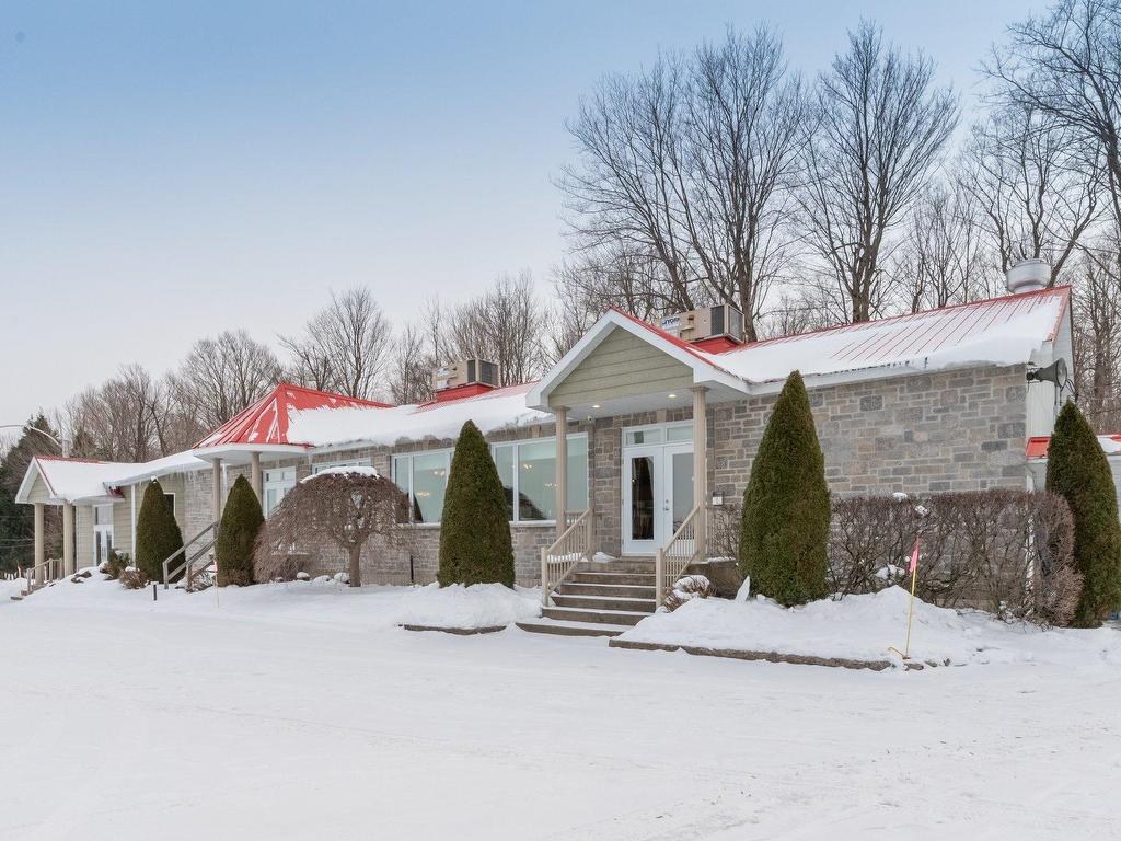 









20


Rue de la Citadelle

,
Saint-Paul-d'Abbotsford,




QC
J0E1A0

