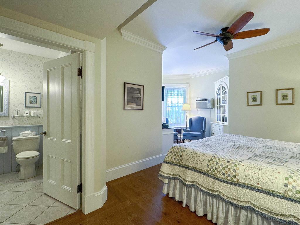 












121 North River Road

,
Charlottetown,




PE
C1A 3K7

