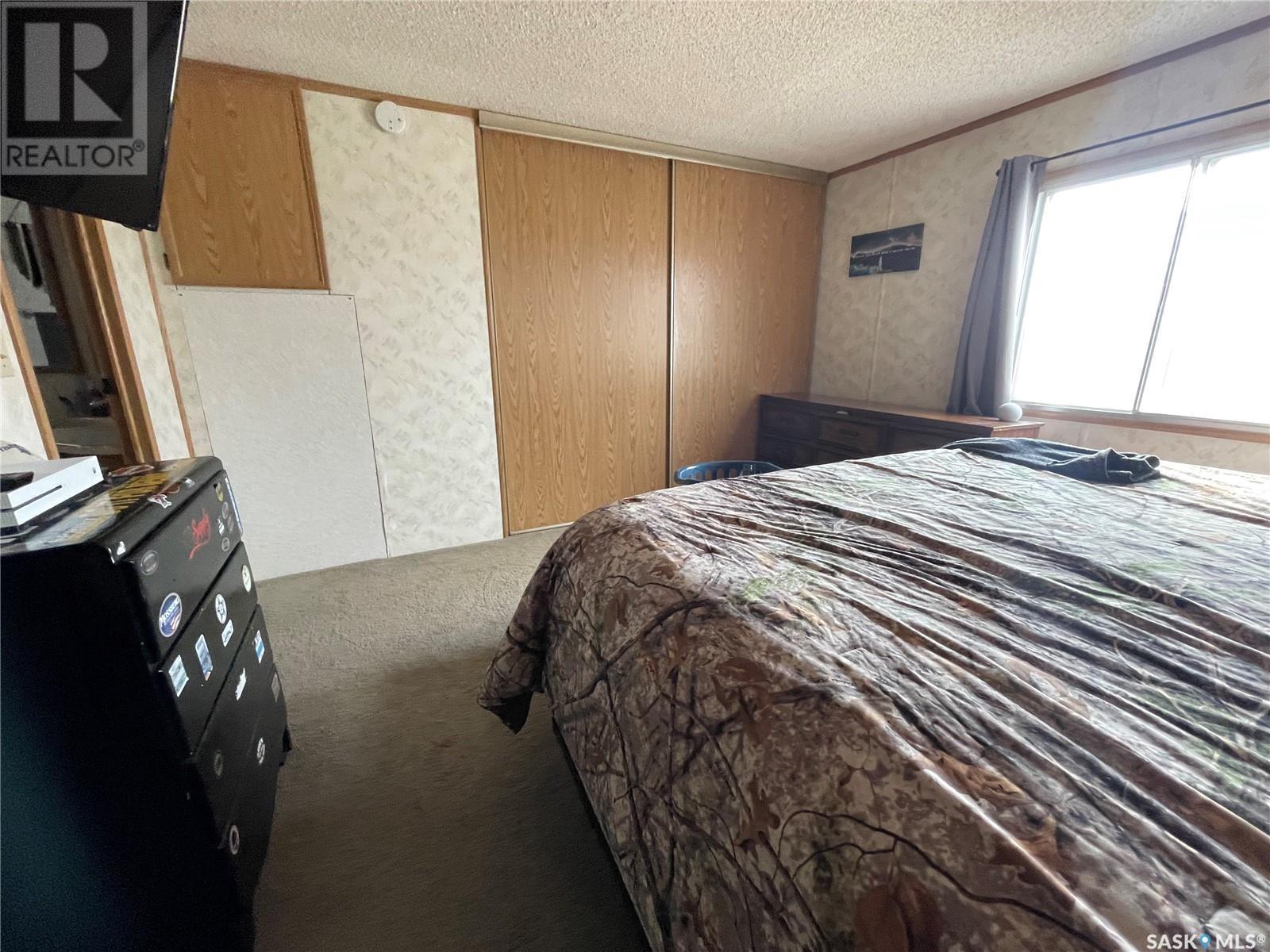 












75 Jackson DRIVE

,
Kindersley,




Saskatchewan
S0L1S1

