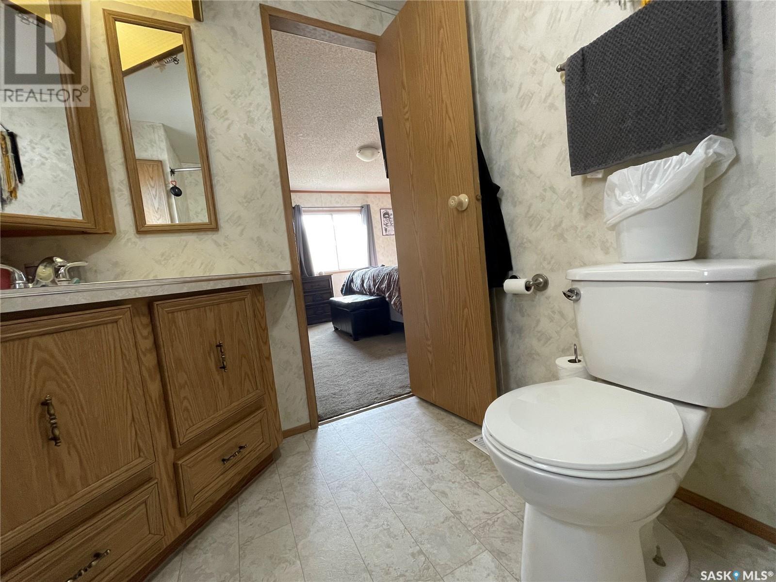 












75 Jackson DRIVE

,
Kindersley,




Saskatchewan
S0L1S1

