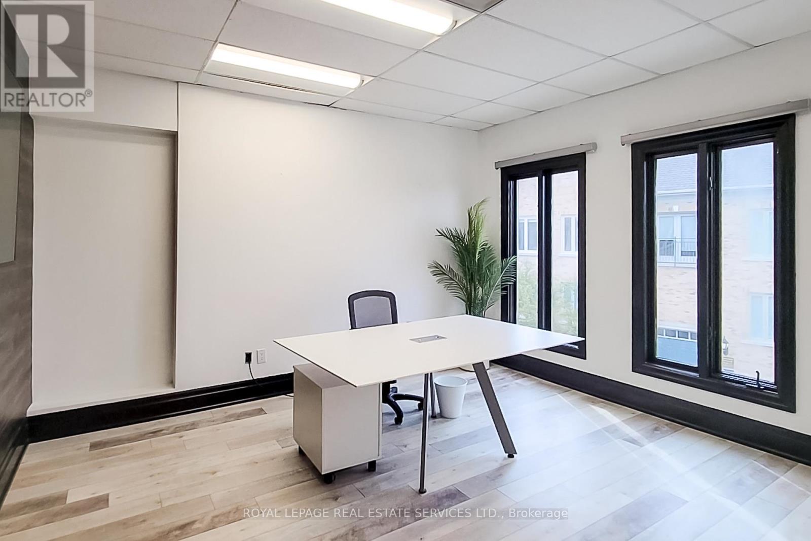 












300 - 414 NORTH SERVICE ROAD E

,
Oakville,




Ontario
L6H5R2


