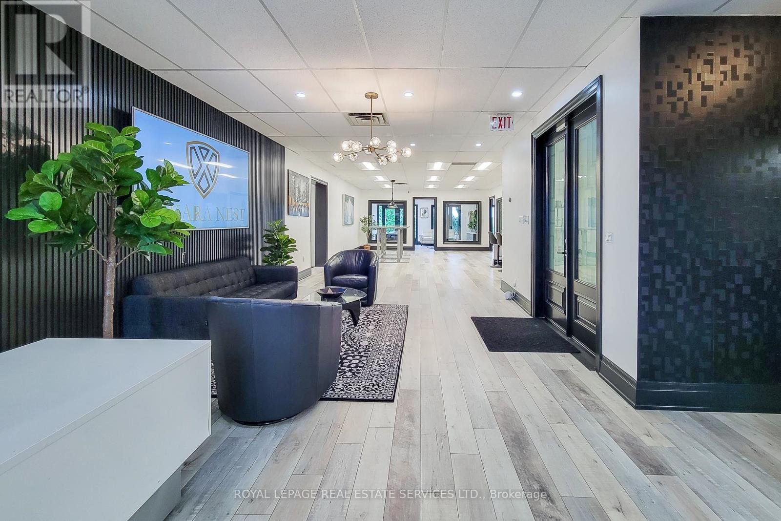 












300 - 414 NORTH SERVICE ROAD E

,
Oakville,




Ontario
L6H5R2

