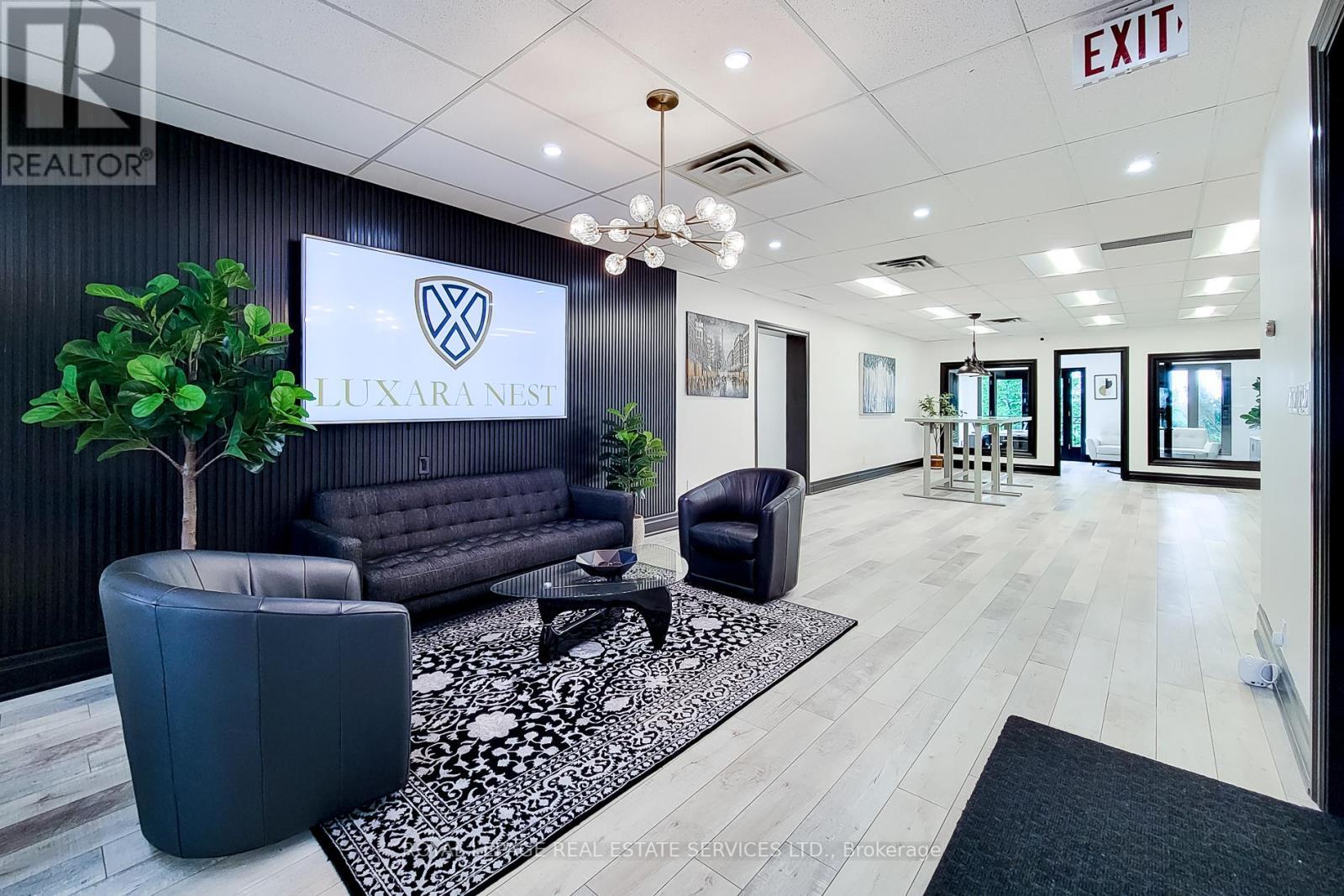 












300 - 414 NORTH SERVICE ROAD E

,
Oakville,




Ontario
L6H5R2

