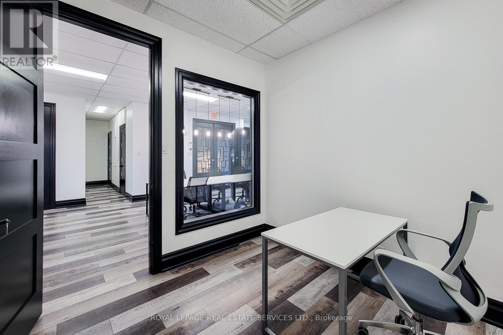 












300 - 414 NORTH SERVICE ROAD E

,
Oakville,




Ontario
L6H5R2

