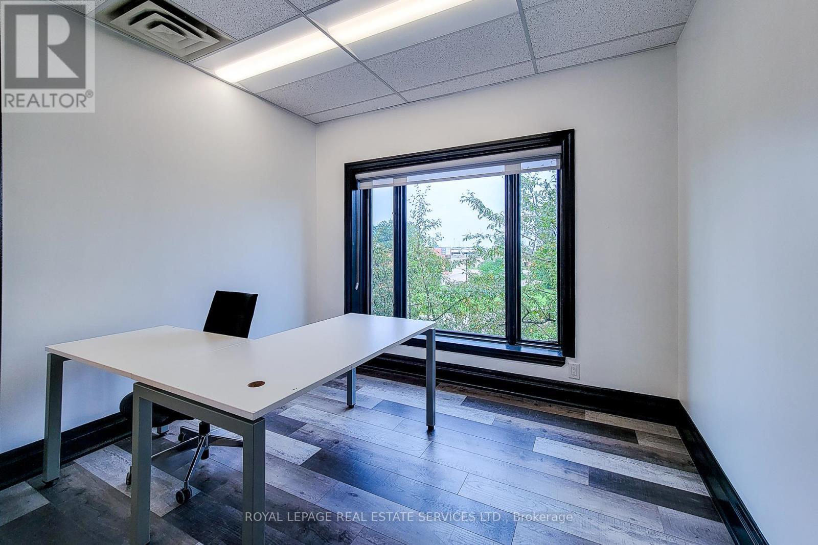 












300 - 414 NORTH SERVICE ROAD E

,
Oakville,




Ontario
L6H5R2

