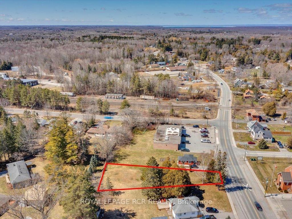 









273


Pefferlaw

Road,
Georgina,







ON
L0E 1N0

