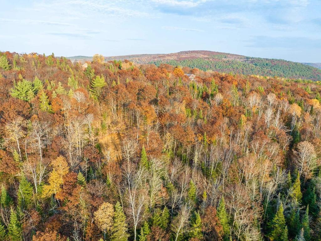 












Rue de la Nature

,
Sainte-Émélie-de-l'Énergie,







QC
J0K2K0

